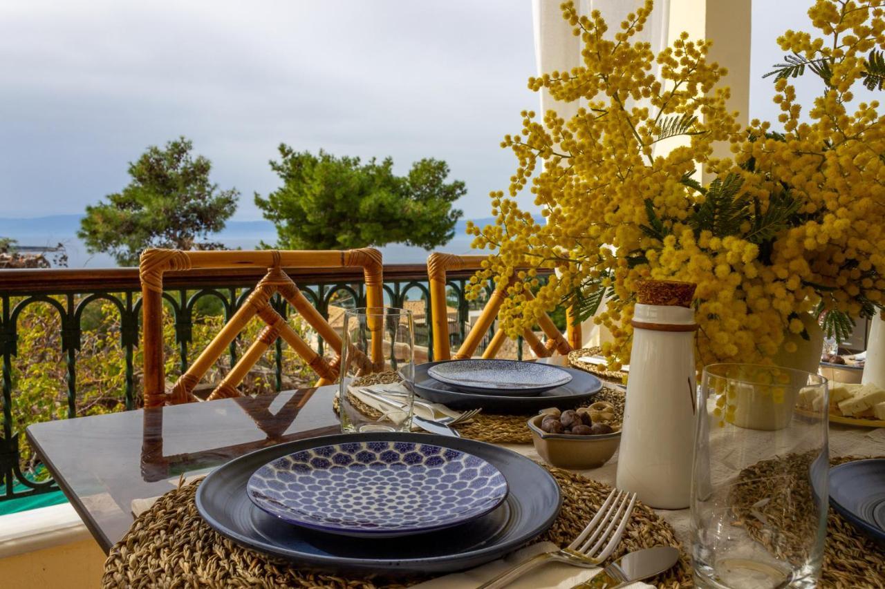 포르토헬리 House With Amazing Ocean View And Patio - Pool 빌라 외부 사진