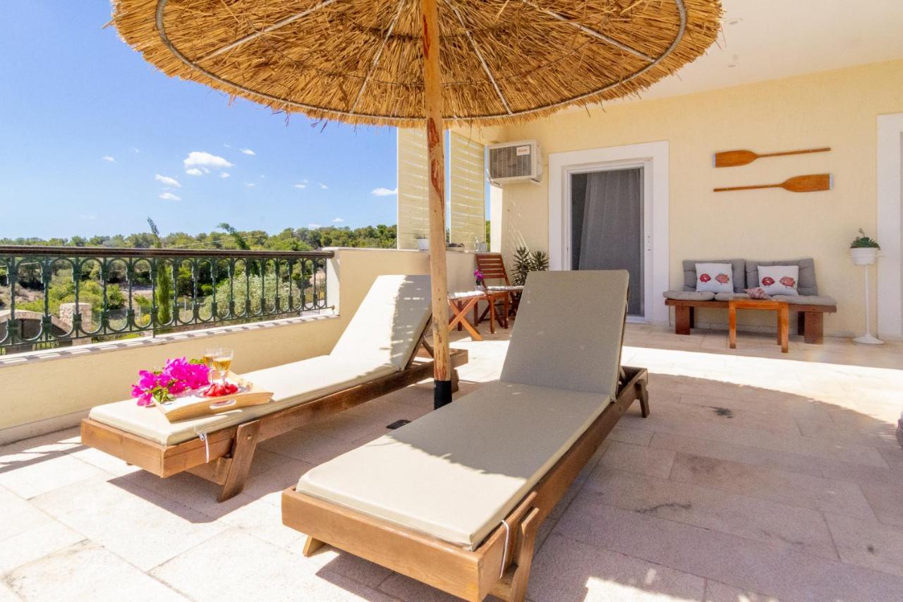 포르토헬리 House With Amazing Ocean View And Patio - Pool 빌라 외부 사진